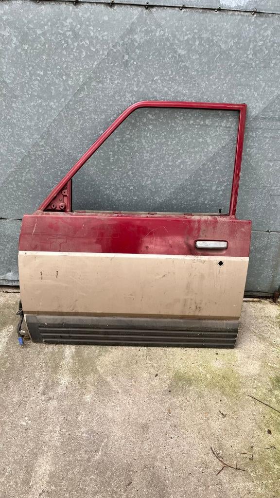Nissan Patrol portier links rood beige, Ophalen, Gebruikt, Deur, Links