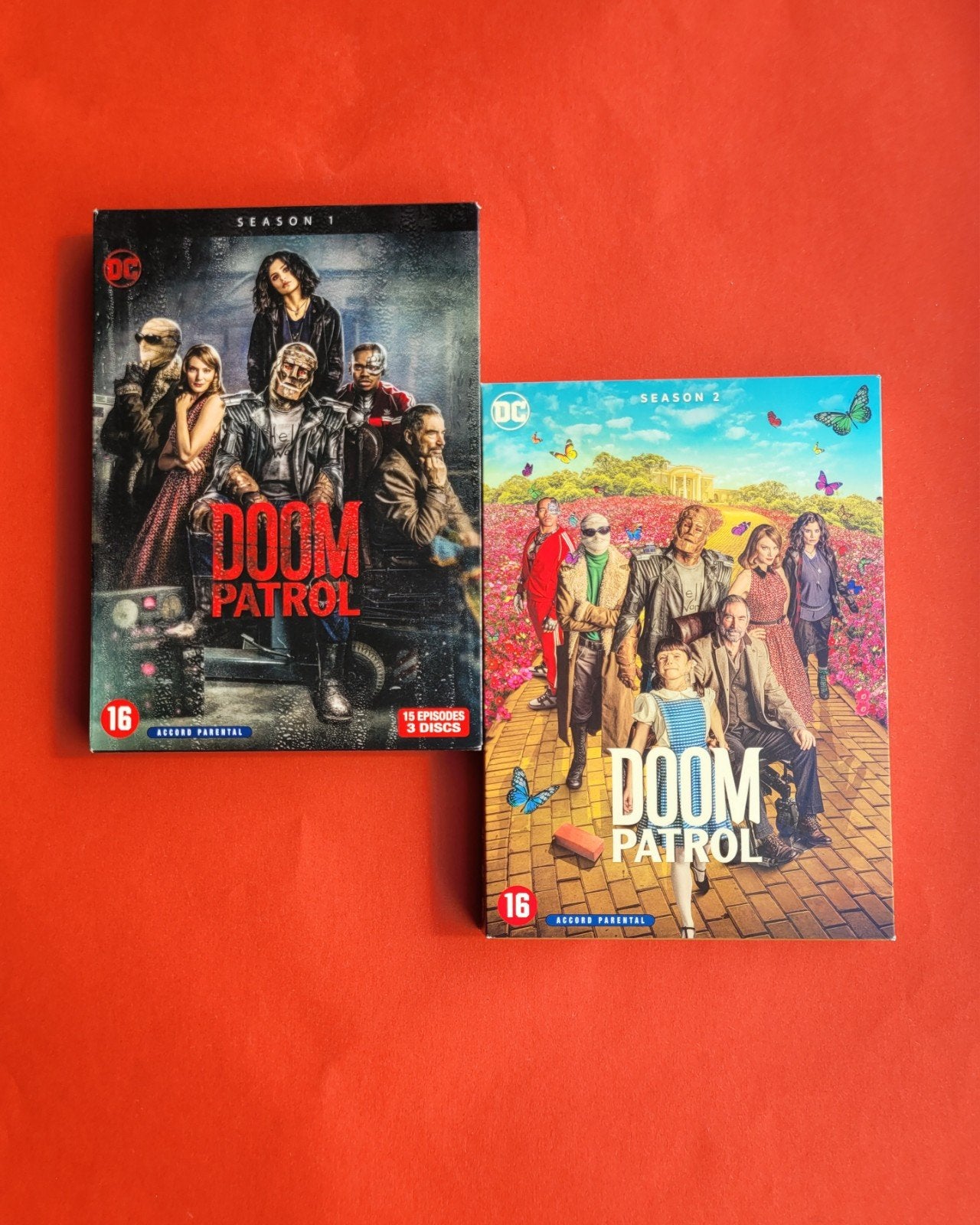 Doom patrol 1 & 2, CD & DVD, DVD | TV & Séries télévisées, Néerlandais, Science-Fiction et Fantasy, Anglais, À partir de 12 ans
