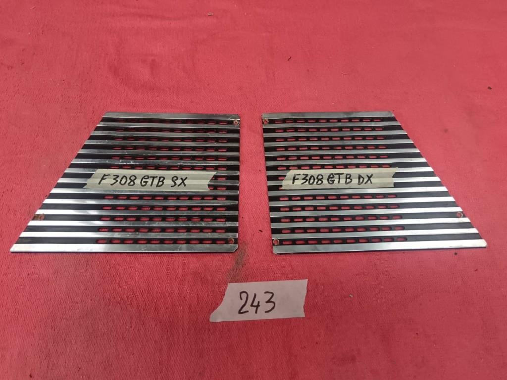 Grilles de haut-parleurs pour Ferrari 308 GTB/GTS, Enlèvement, Utilisé, Ferrari