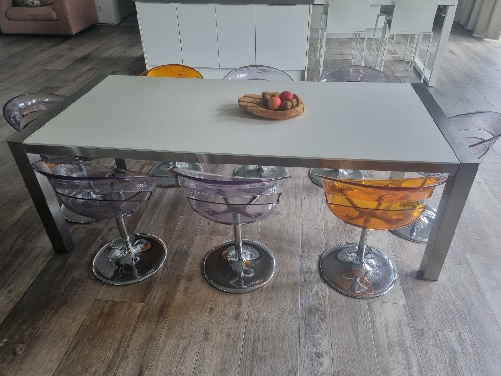 Mooie grote witte tafel voor 6-8 personen, Huis en Inrichting, Tafels | Eettafels, Ophalen, Glas