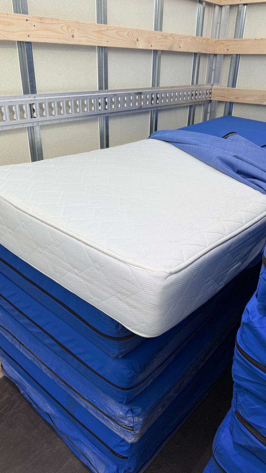 GROS LOT DE MATELAS 90x200 AVEC HOUSSE - QUALITÉ HÔTEL, 90 cm, Matelas, Enlèvement, 200 cm