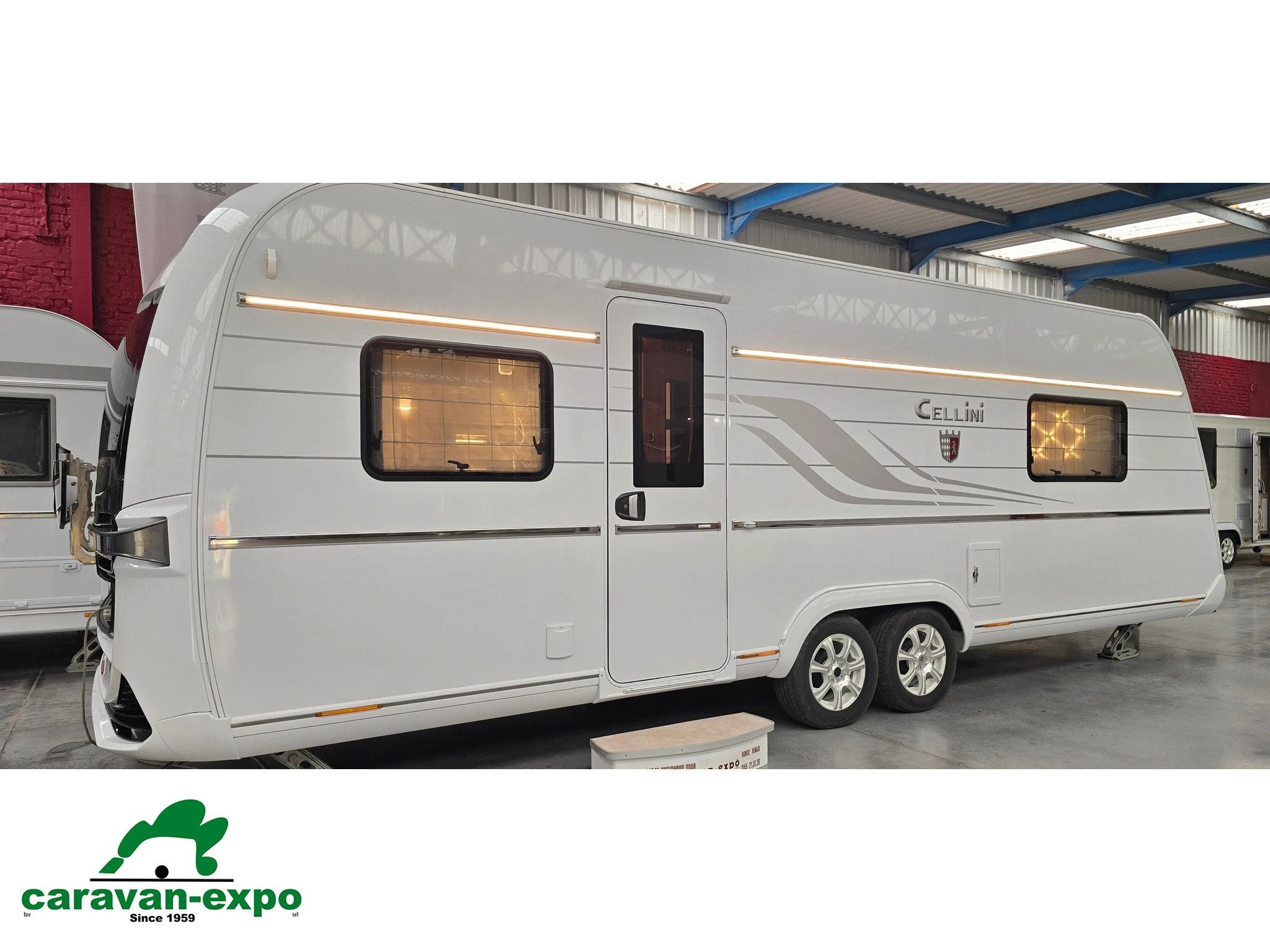 TABBERT CELLINI 655 DF, Caravans en Kamperen, Tabbert, 7 tot 8 meter, Bedrijf, 2000 kg en meer