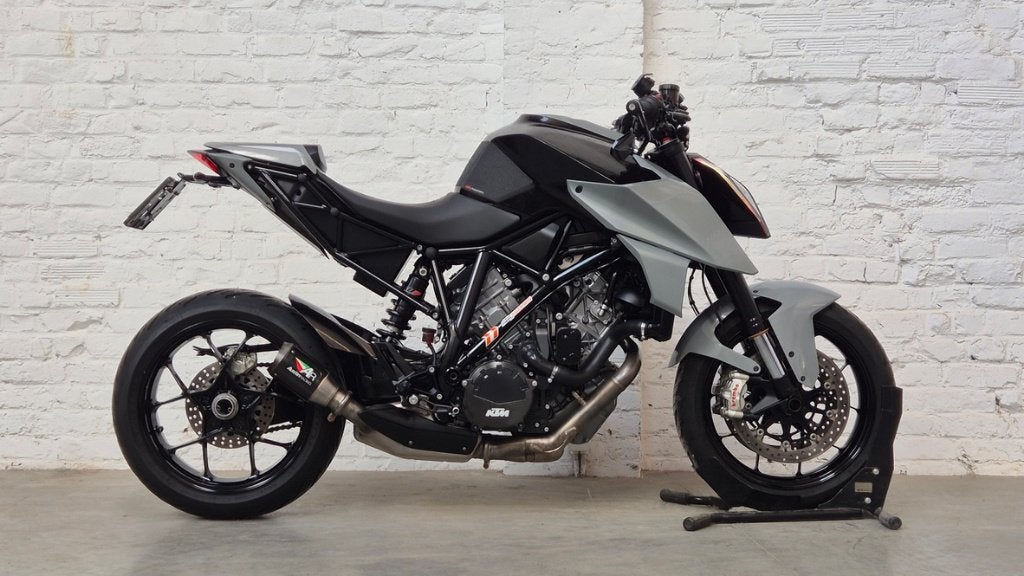 KTM 1290 superduke Super Duke R 2018 73kW @motomobilia, 2 cilinders, Occasion, Motorrijbewijs A, Bedrijf