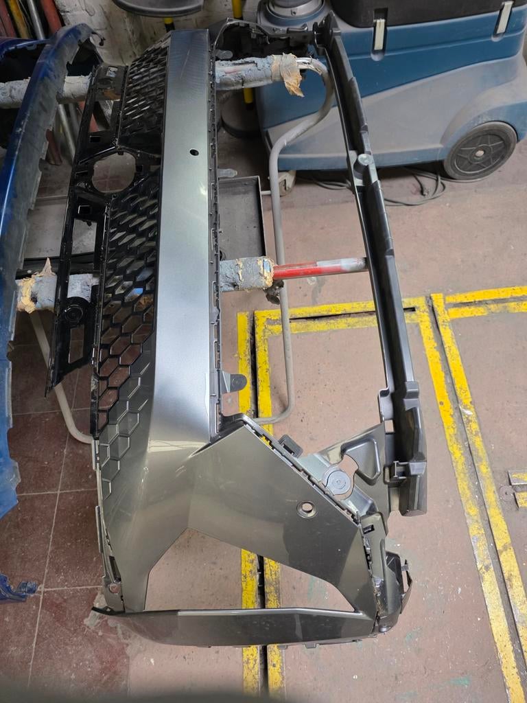 Pare-chocs avant Renault Scenic 4 (original OEM) – complet, Avant, Renault, Pare-chocs