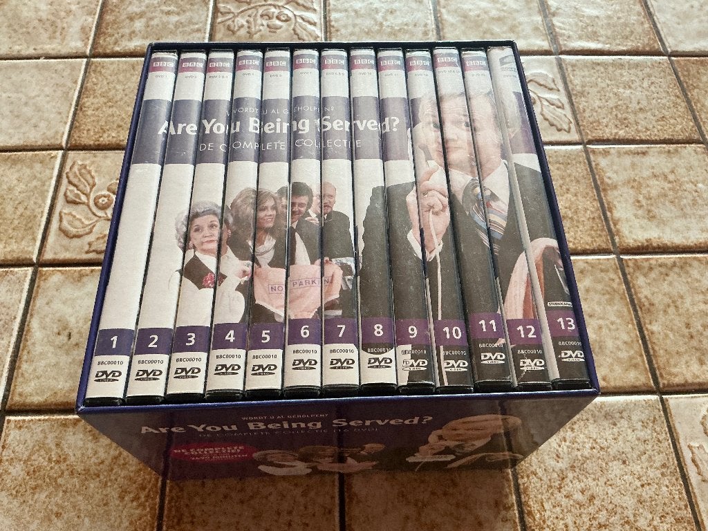 Humor series, Enlèvement ou Envoi, Comme neuf, Saison 1
