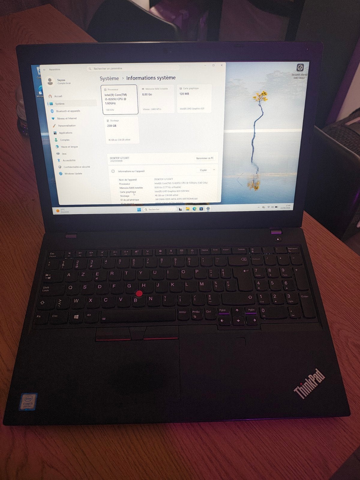 Lenovo thinkpad 15.6", Computers en Software, Desktop Pc's, SSD