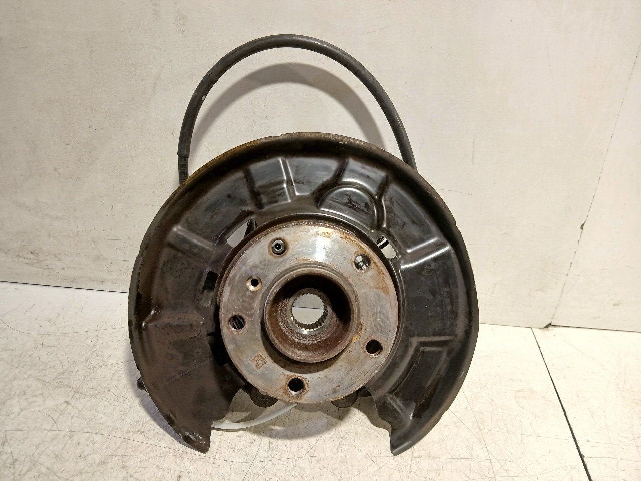 Wielnaaf rechts achter BMW 3 serie, BMW, Onderdelen@venauto.nl, Van der Ven Autorecycling B.V., Ettenseweg 76, 4706 PB Roosendaal, The Netherlands