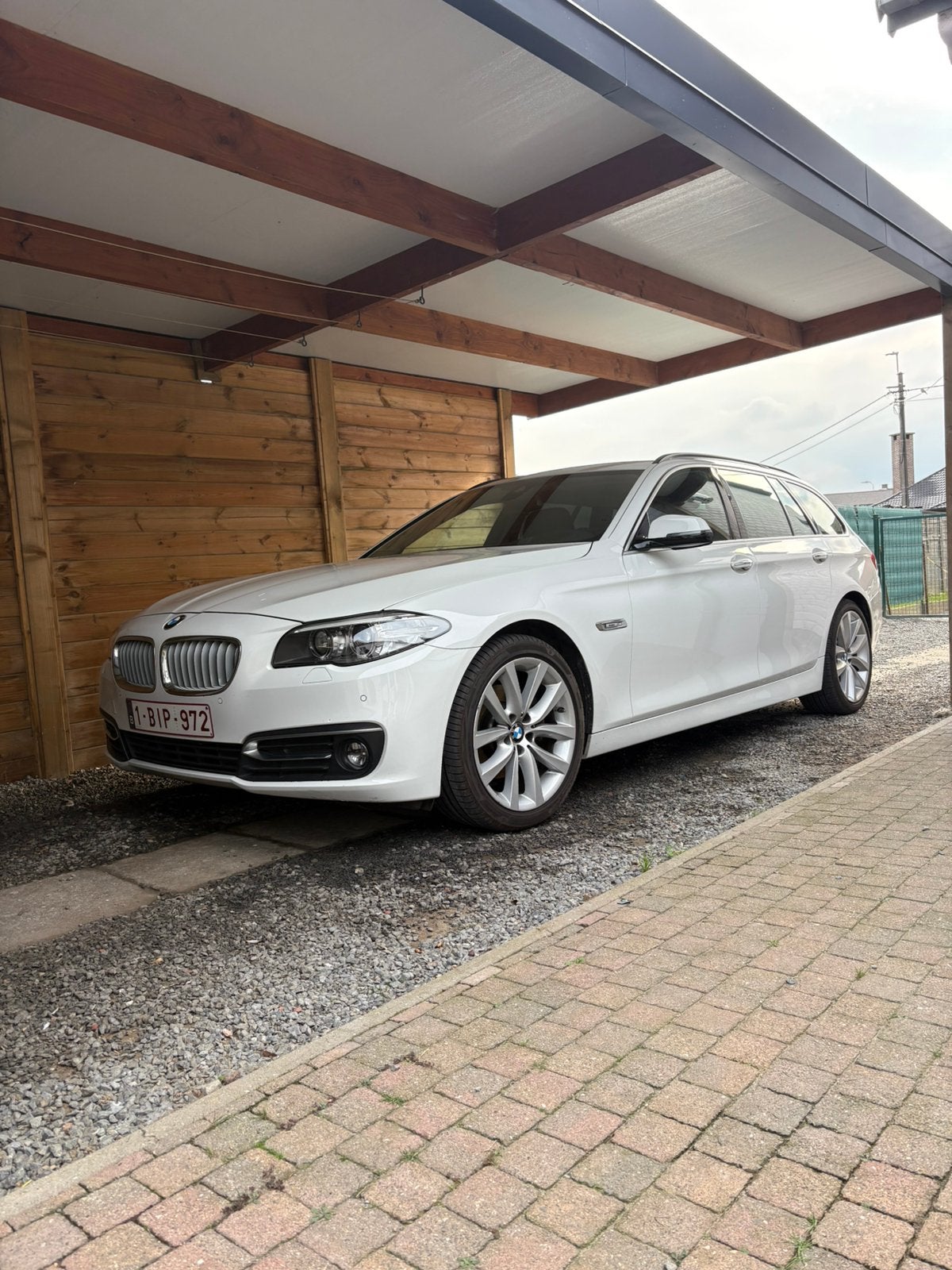 BMW 520d Touring 2014 | 2.0 Diesel | Automaat | 121.000 km |, Auto's, Automaat, Bi-Xenon koplampen, Achterwielaandrijving, Wit