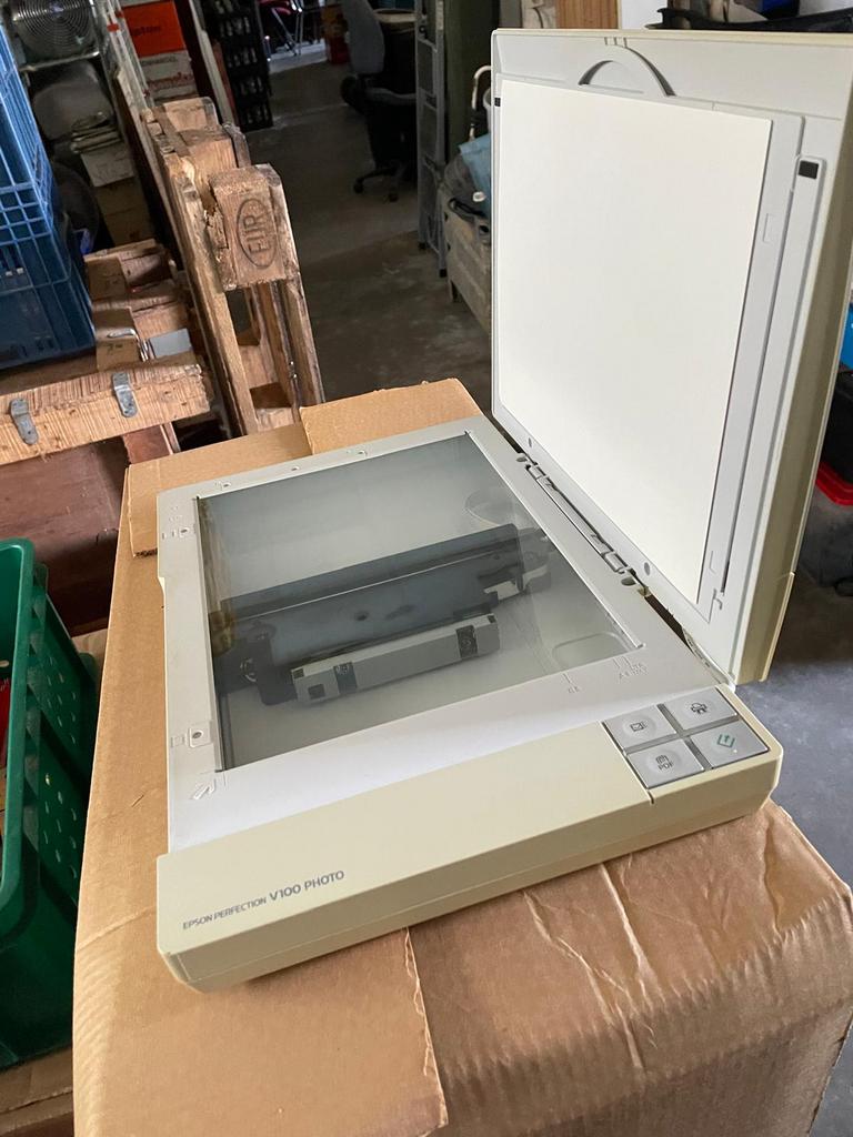 Epson Perfection foto scanner, Computers en Software, Scanners, Ophalen, Zo goed als nieuw, Fotoscanner, MacOS