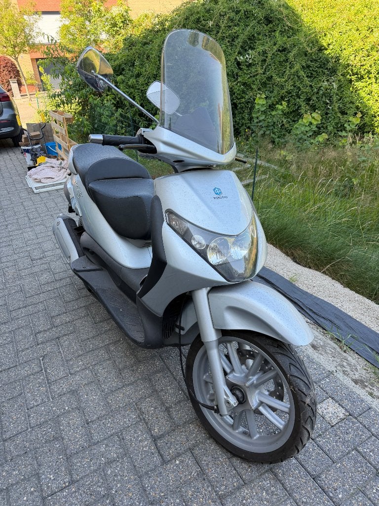 Piaggio Beverly 125cc, Motoren, Motoren | Piaggio, Scooter, Particulier, 125 cc, 11 kW of minder