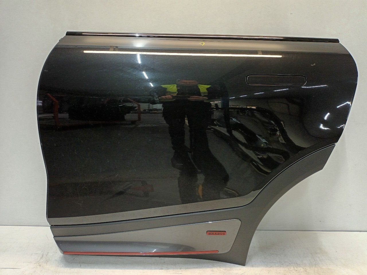 Portier links achter Smart #1, Onderdelen@venauto.nl, Van der Ven Autorecycling B.V., Gebruikt, Ettenseweg 76, 4706 PB Roosendaal, The Netherlands