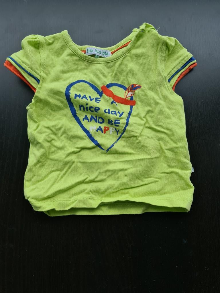 groen t-shirt BlaBlaBla 62, Enfants & Bébés, Vêtements de bébé | Taille 62, Enlèvement, Comme neuf