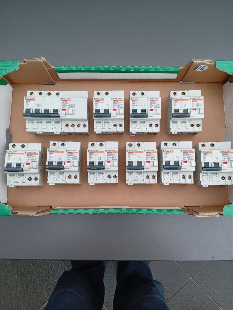 Merlin Gerin Vigi / differentieel automaat, Doe-het-zelf en Bouw, Ophalen