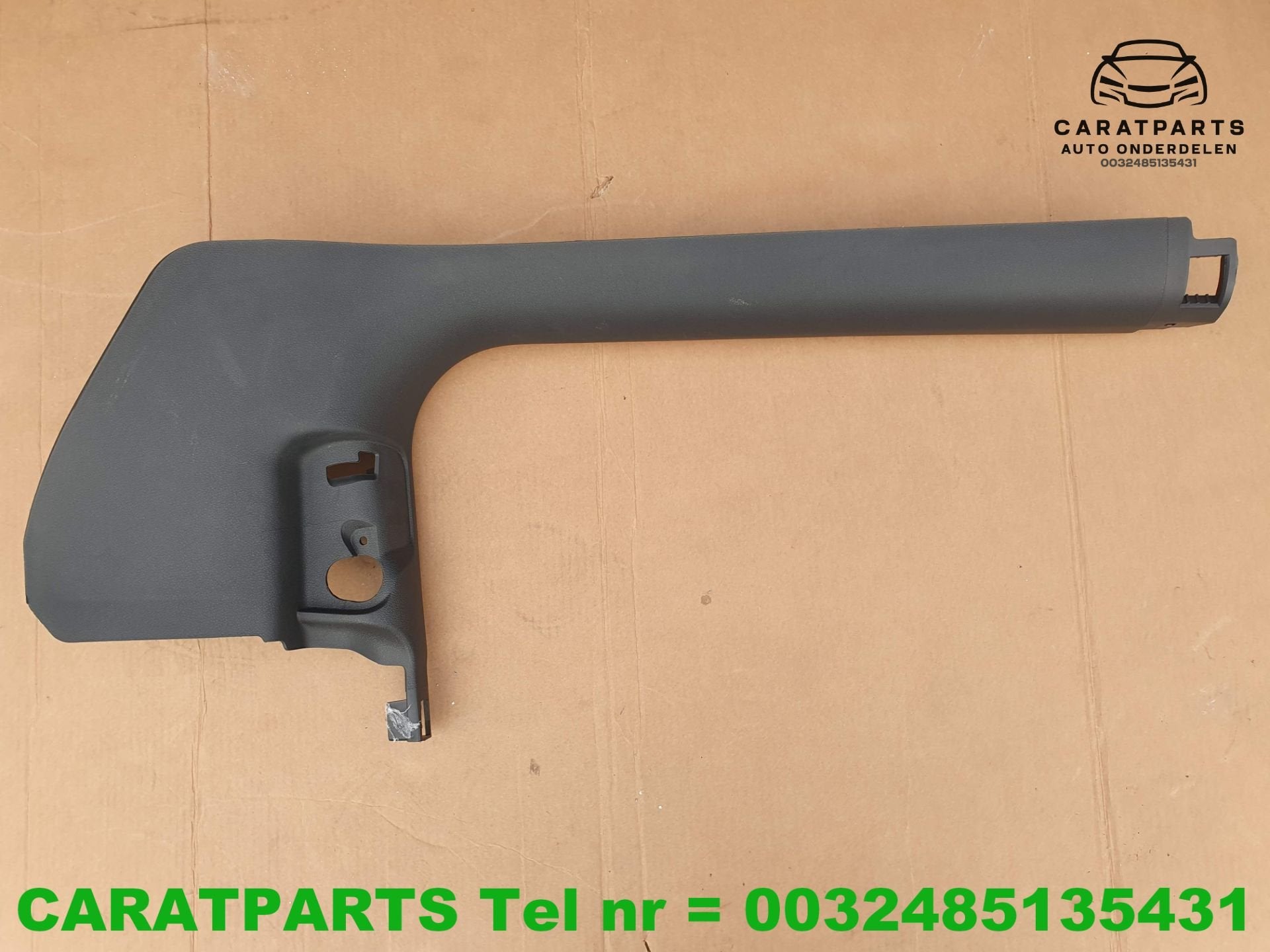 4G1867271 Garniture de montant A A7 Garniture de montant A6, AUDI AG, Auto-Union-Strasse 1
85045  Ingolstadt, DE, Audi, Utilisé