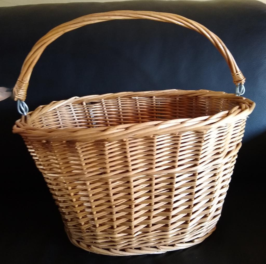 Afneembaar rieten/rotan fietsmandje, Ophalen, Zo goed als nieuw, Fietsmand, Overige merken