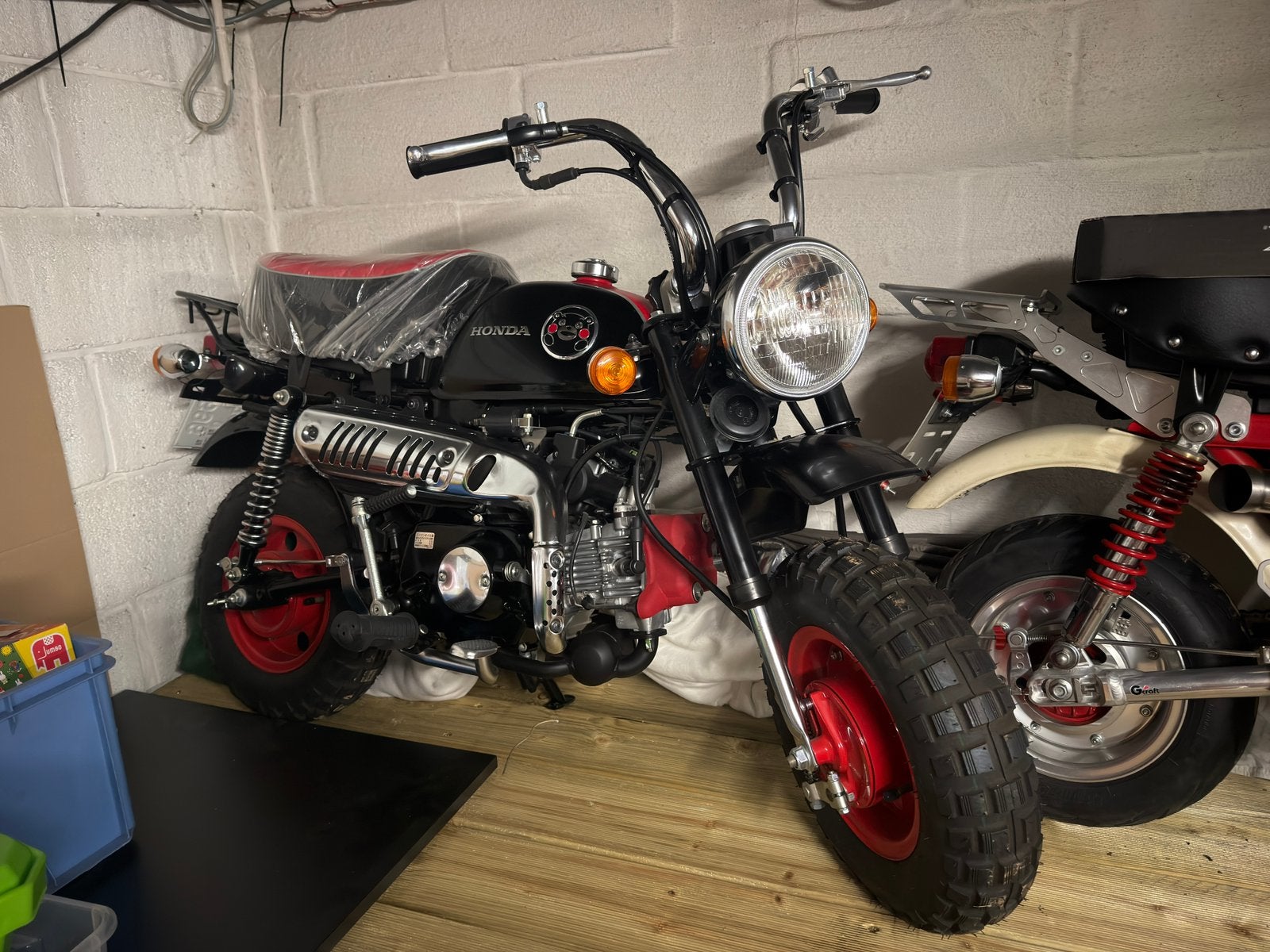 Honda Monkey Kumamon Limited - 0km -, Fietsen en Brommers, Ophalen, Nieuw, Klasse B (45 km/u)