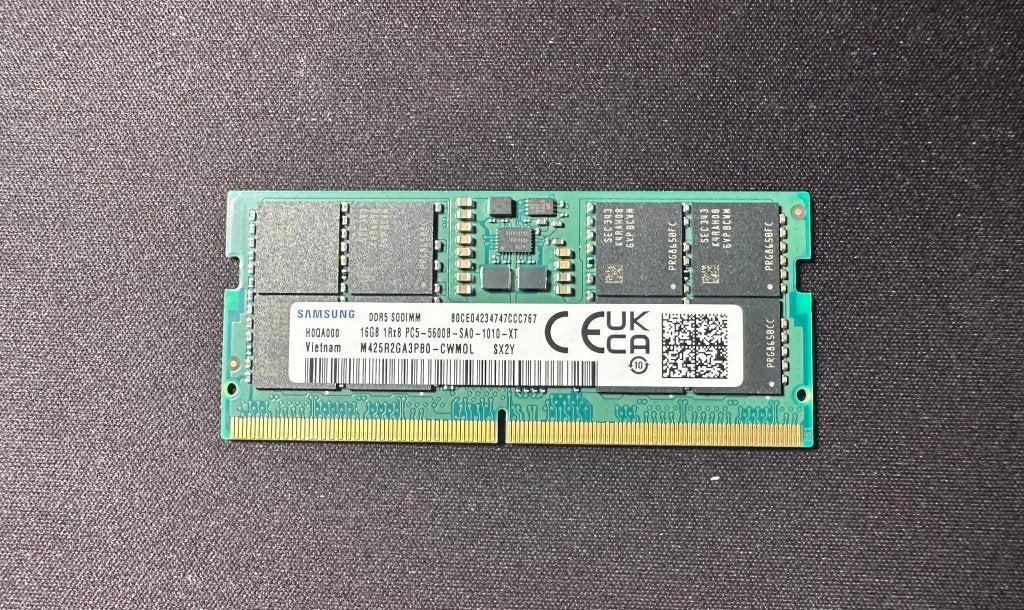 Samsung - 16 GB DDR5 RAM (SODIMM) - 5600 MHz, Computers en Software, RAM geheugen, Ophalen of Verzenden, Zo goed als nieuw, DDR5