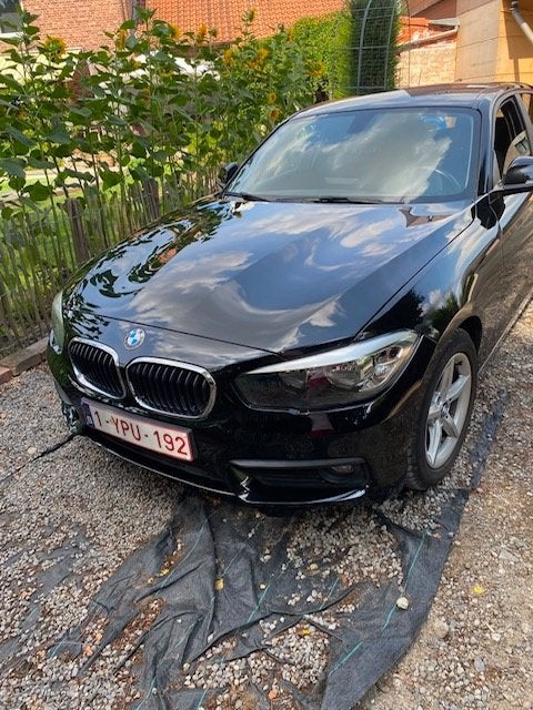 tweedehands bmw 1, Autos, BMW, Boîte manuelle, Noir, 5 portes, 6 cylindres