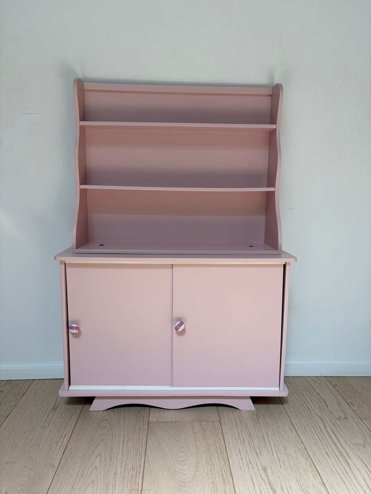 Petite armoire enfant, Ophalen, Rue Pirot 25 5330 sart bernard, Gotti, 70 tot 85 cm