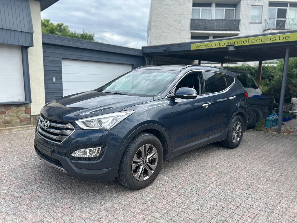 HYUNDAI SANTA FE * 2.2 CRDI * 197 CH * CAMÉRA * EXPORTATION, Autos, Cuir, Euro 5, Entreprise, Boîte manuelle