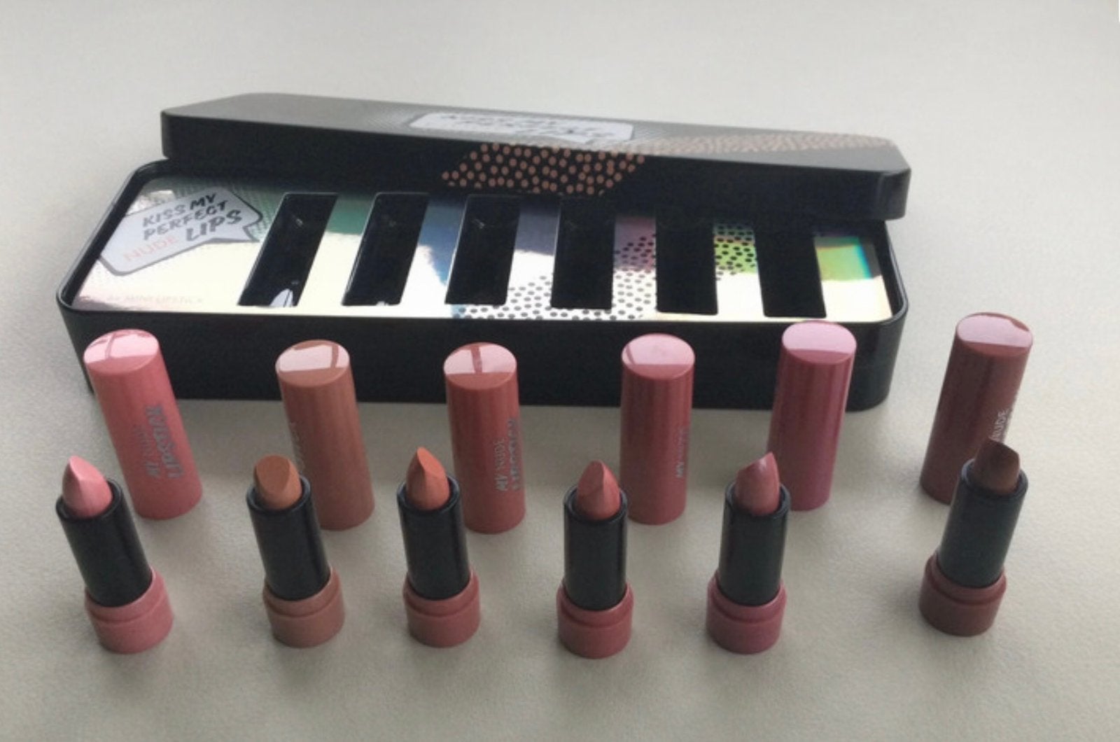 Nieuwe lippenstift set nude, Nieuw, Ophalen of Verzenden, Make-up, Overige kleuren