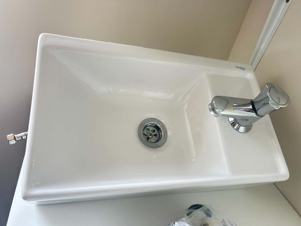 Lavabo, kraan & toebehoren, Ophalen, Minder dan 50 cm, Gebruikt, Minder dan 25 cm