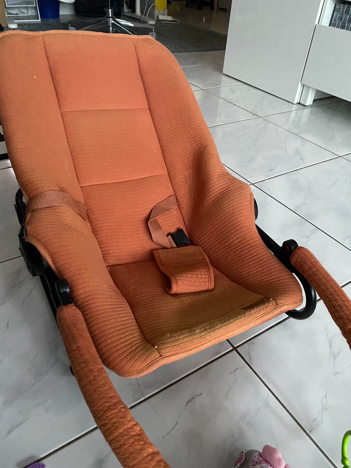 Baby swing, Enlèvement, Utilisé