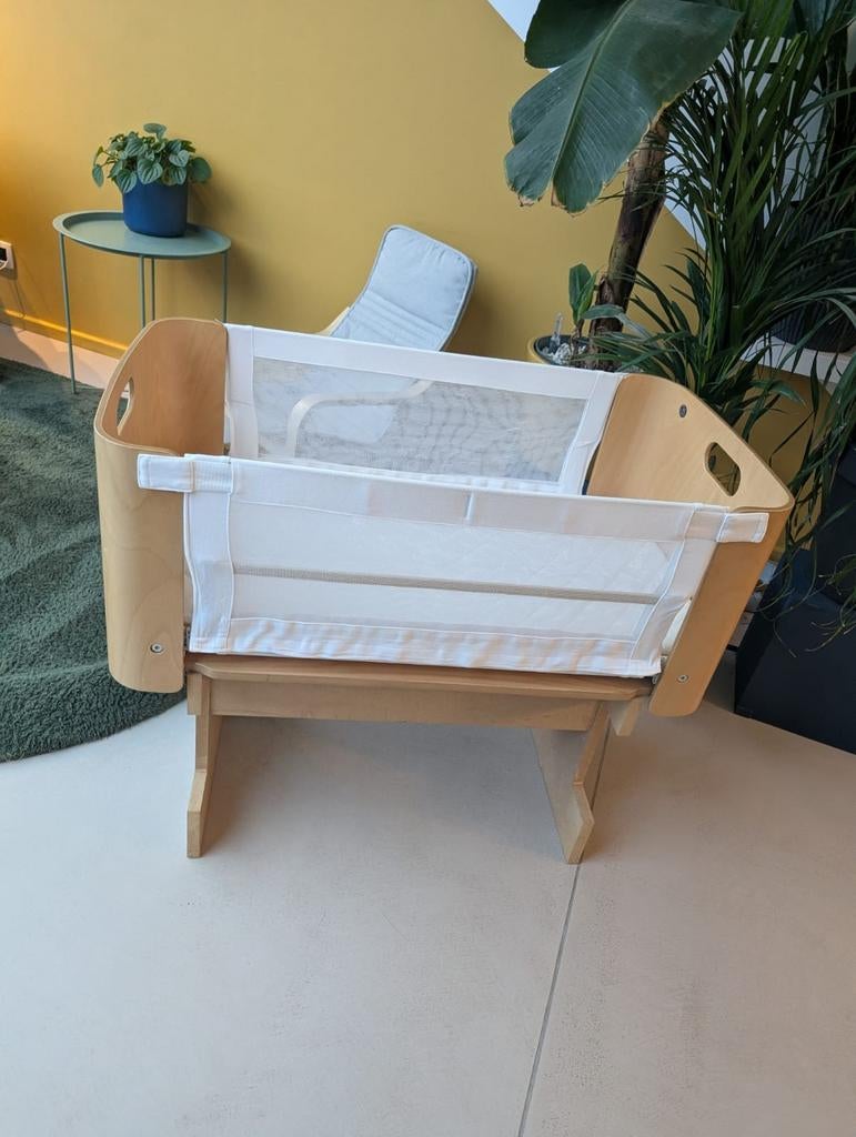 Nid de lit Cosleeper sur un support fait maison, Enlèvement, Utilisé
