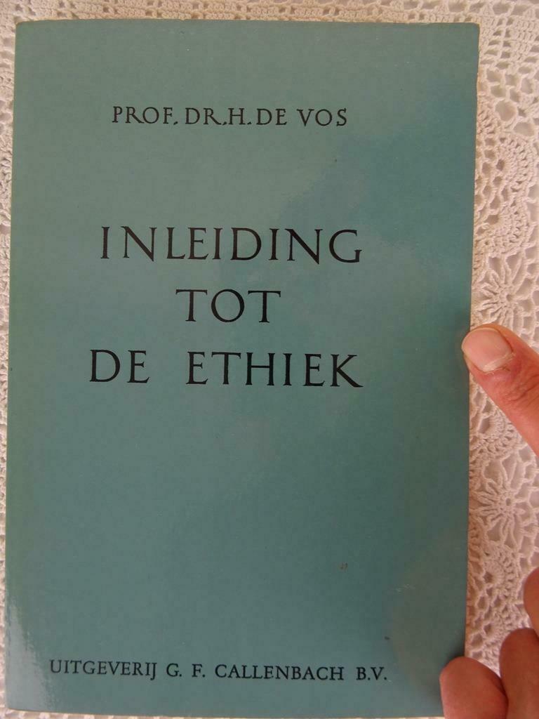 Filosofie boek Inleiding tot de ethiek Prof. Dr. H. De Vos, Boeken, Filosofie, Gelezen, Wijsbegeerte of Ethiek, Ophalen of Verzenden