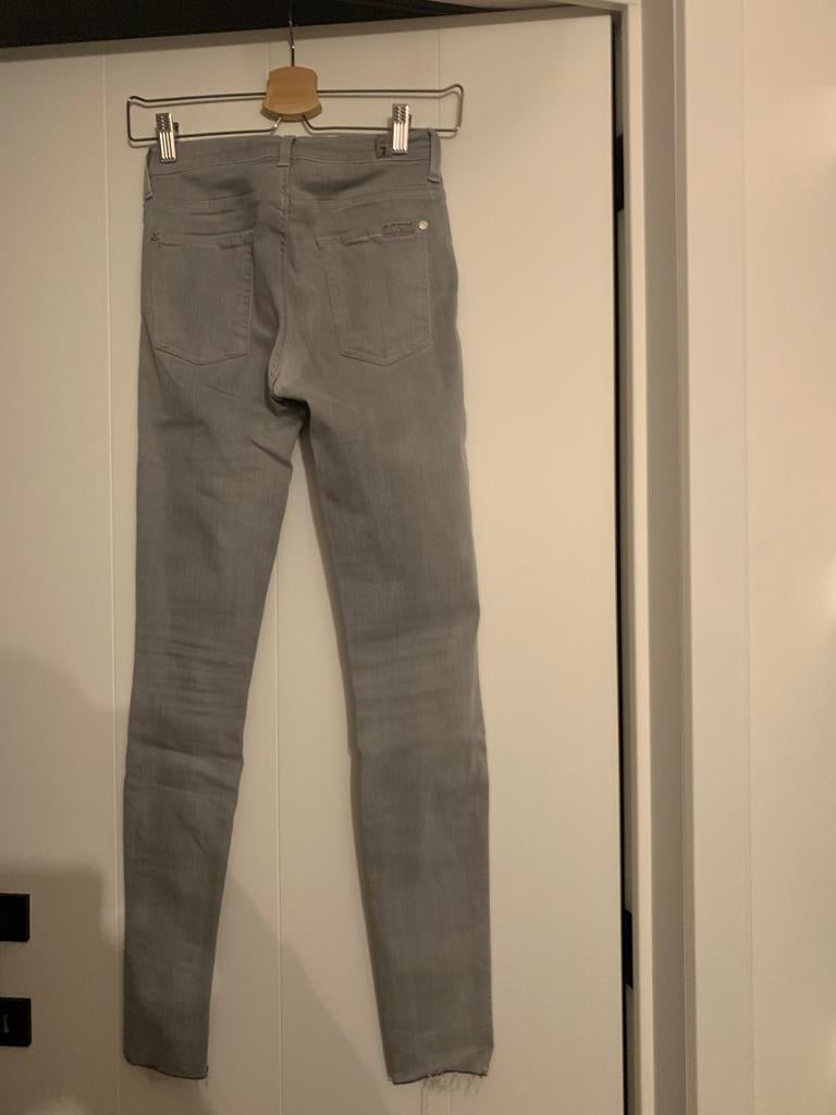 Grijze skinny jeans Seven maat 26, Kleding | Dames, Ophalen of Verzenden, Zo goed als nieuw