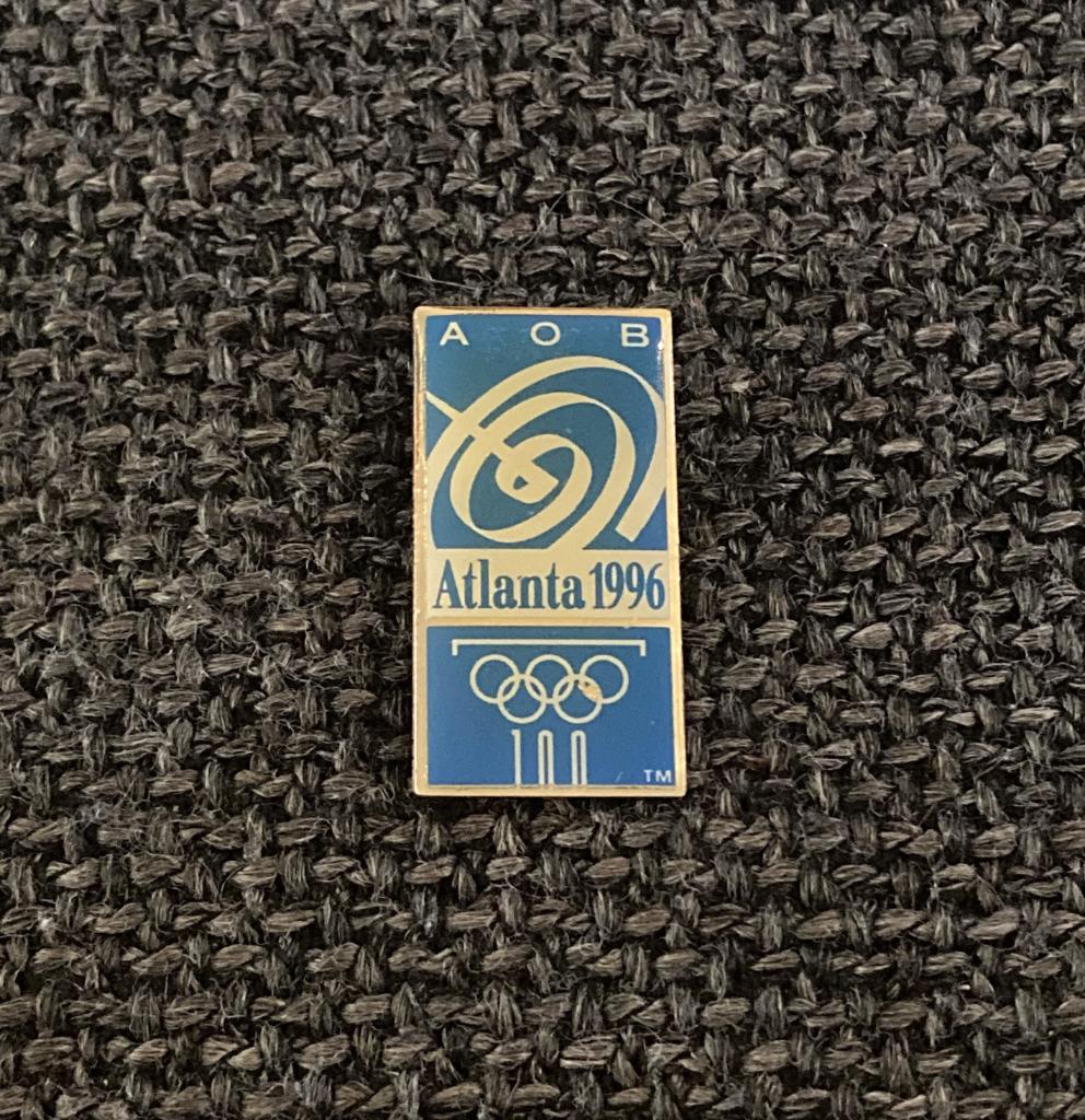 PIN - AOB - OLYMPISCHE SPELEN - ATLANTA 1996, Verzamelen, Verzenden, Gebruikt, Sport, Speldje of Pin
