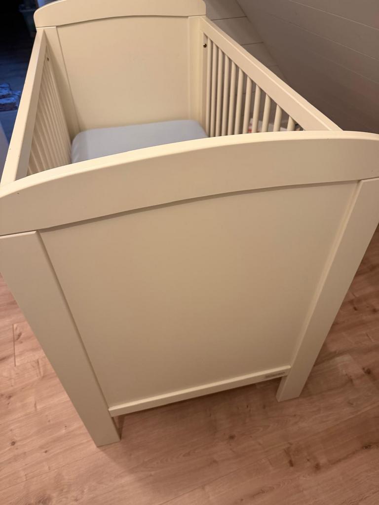 Lit pour bébé, Enfants & Bébés, Chambre d'enfant | Lits, Matelas, Moins de 70 cm, Enlèvement, Utilisé