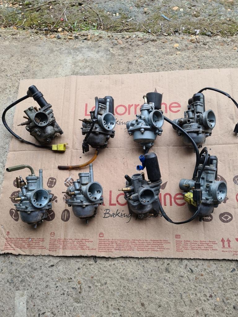Différents carburateurs 2 temps, tous modèles et marques, Vélos & Vélomoteurs, Pièces de cyclomoteur | Général, Enlèvement ou Envoi