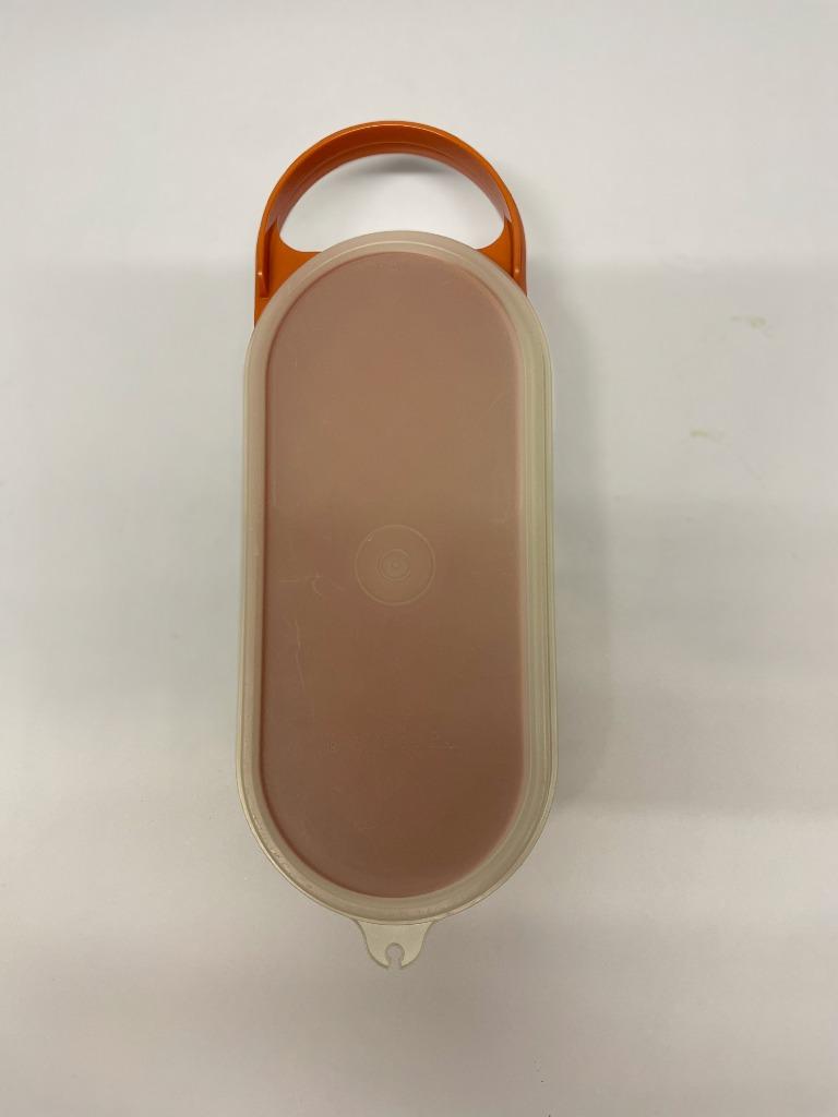 Râpe Tupperware vintage avec plateau et couvercle - complète, Enlèvement ou Envoi, Comme neuf, Crème, Autres types