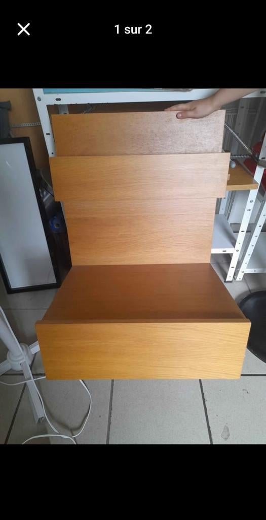 Table de chevet Ikea Malm suspendu, Ophalen