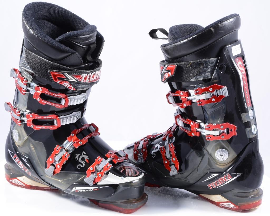 Chaussures de ski 40.5 41 EU TECNICA DRAGON 100, acier au, Sports & Fitness, Ski & Ski de fond, Utilisé, Chaussures, Carving, Enlèvement ou Envoi