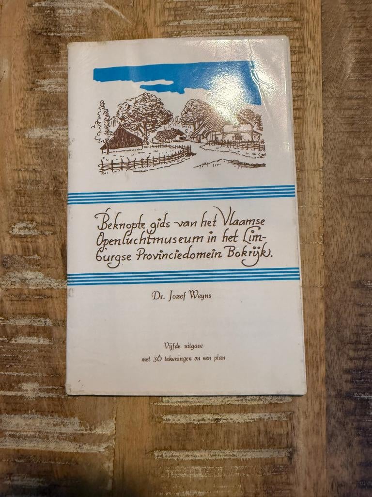 Beknopte gids van het Vlaamse openluchtmuseum in het, Boeken, Dr. Jozef Weyns, Ophalen of Verzenden, Reisgids of -boek, Benelux