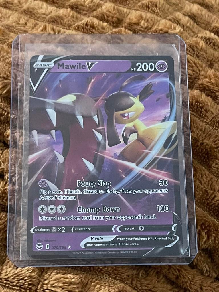 Silver Tempest Mawile V 070/195, Hobby en Vrije tijd, Verzamelkaartspellen | Pokémon, Ophalen of Verzenden