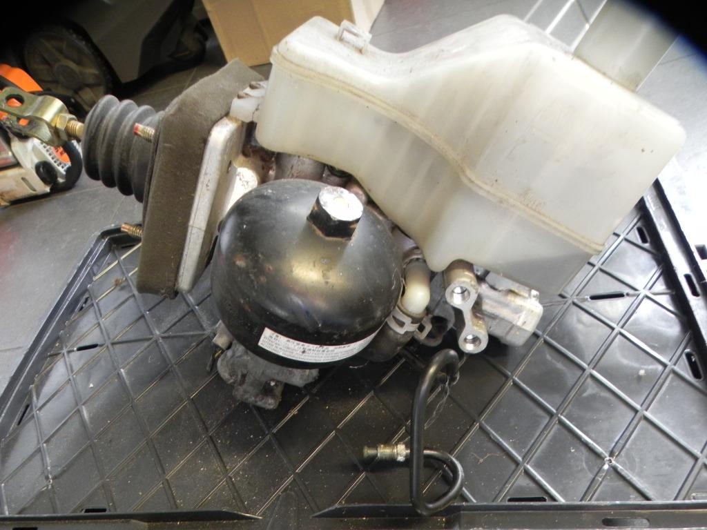 ABS pomp Mitsubishi Pajero compleet, Autos : Pièces & Accessoires, Enlèvement, Mitsubishi