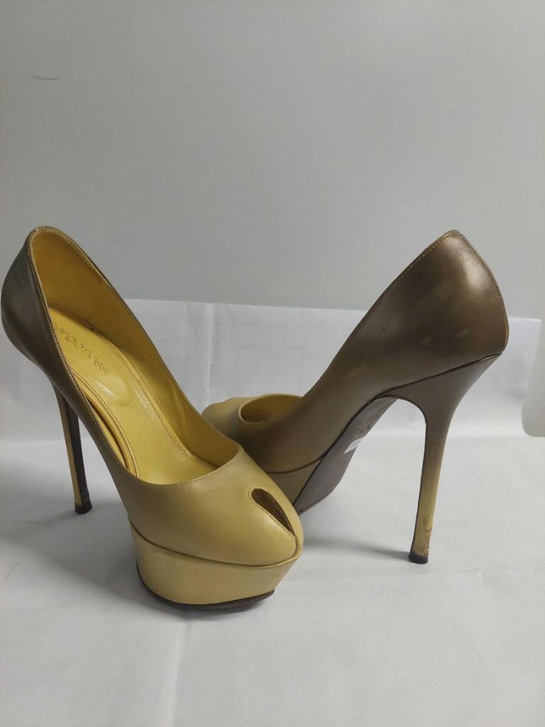 402C* Sergio ROSSI luxe leren pumps (37), Kleding | Dames, Schoenen, Pumps, Overige kleuren, Sergio Rossi, Verzenden