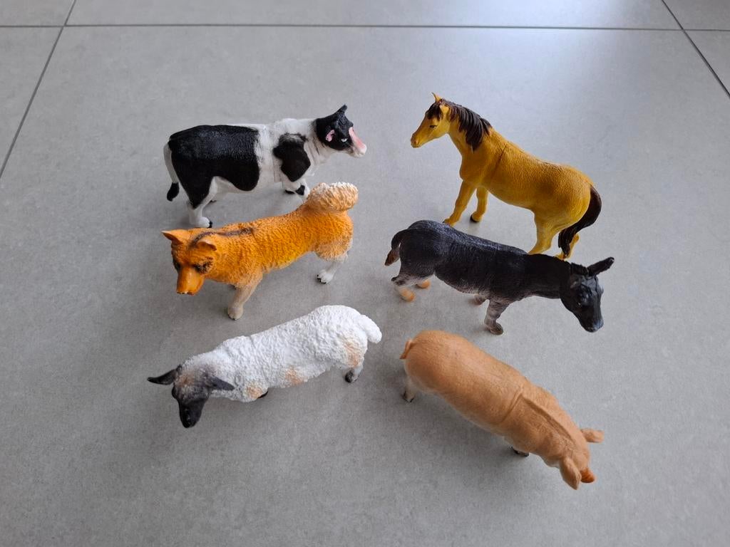 Boerderij dieren, Dieren en Toebehoren