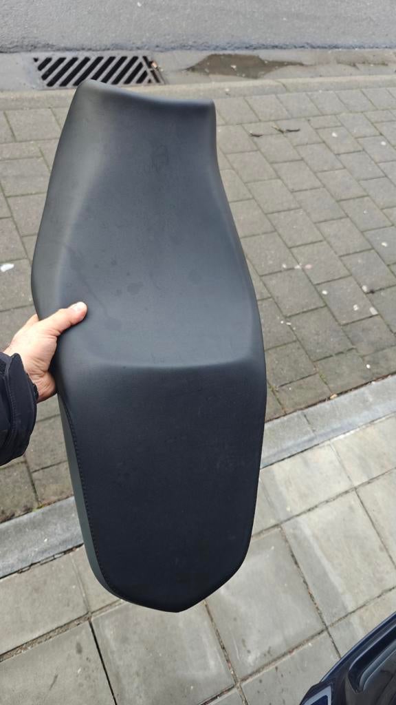 Zadel Standaard BMW F750GS F850GS, Motoren, Ophalen, Gebruikt