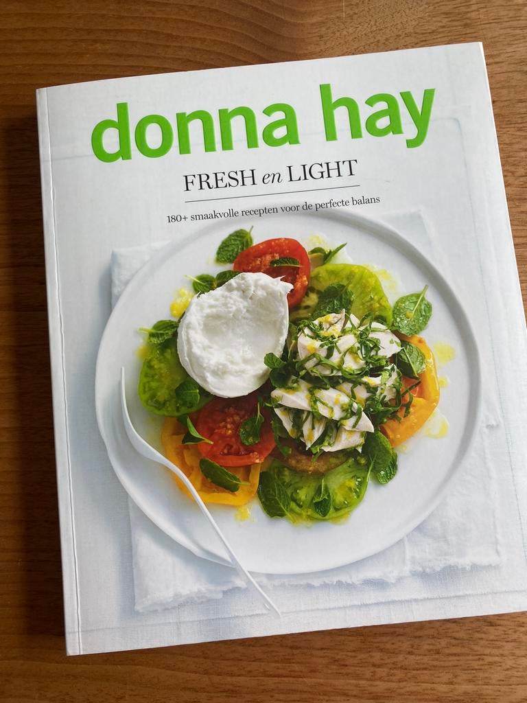 Donna Hay Fresh en Light, Boeken, Kookboeken, Nieuw, Ophalen of Verzenden