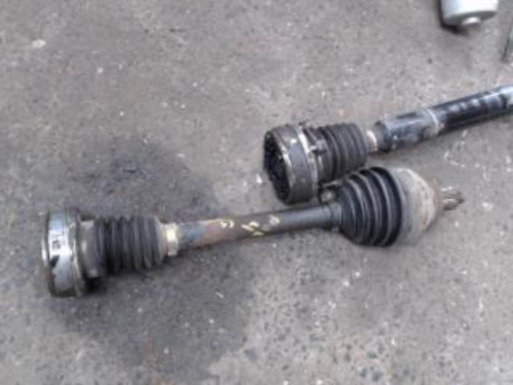 Cardan gauche VW Polo 4 1.4TDi 51kw 2005-2009 LP/14315, Enlèvement ou Envoi, Utilisé