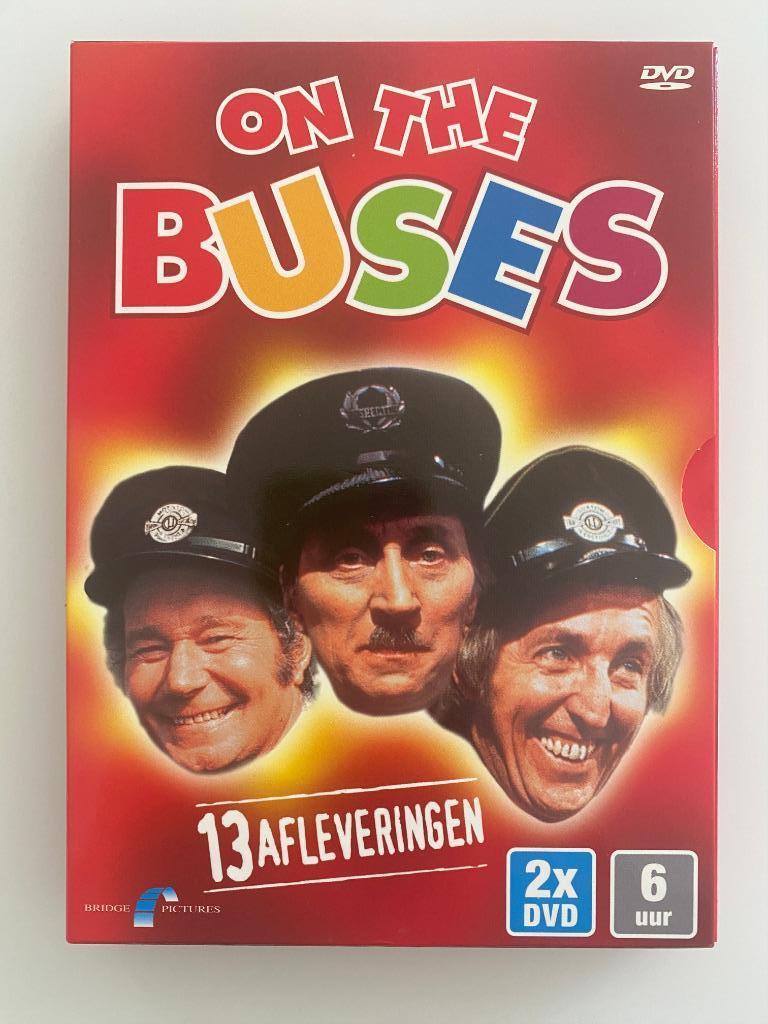 2 x DVD On The Buses S1, CD & DVD, DVD | TV & Séries télévisées, Comme neuf, Comédie, Tous les âges, Enlèvement ou Envoi
