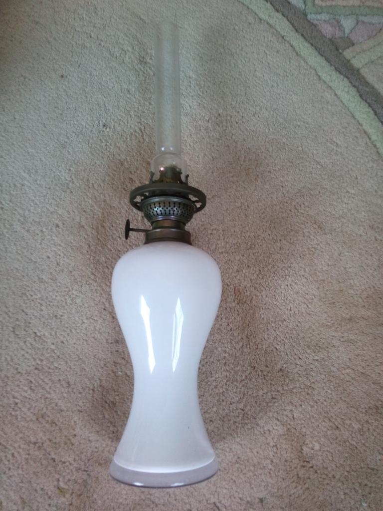lampe en verre ornée, Antiquités & Art, Enlèvement ou Envoi