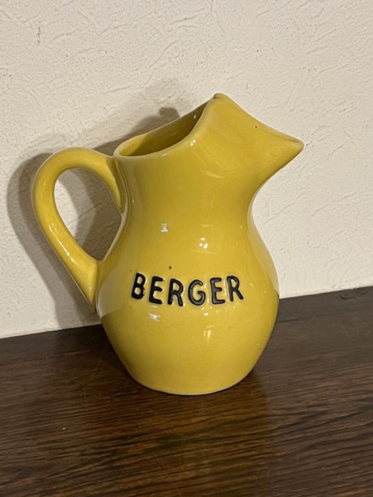 Carafe à eau française Berger, Enlèvement