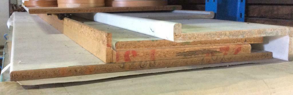 Tabletten stratifier (formica), Ophalen, Zo goed als nieuw, Overige materialen