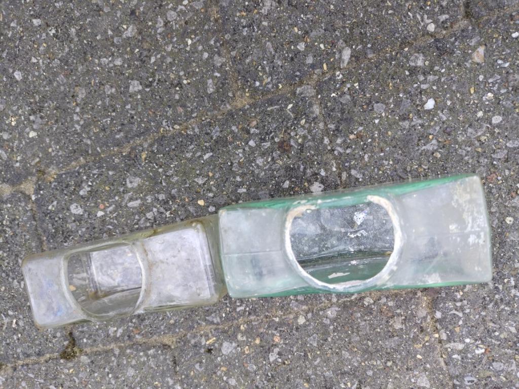 glazen drinkbakjes, Dieren en Toebehoren, Ophalen of Verzenden, Gebruikt