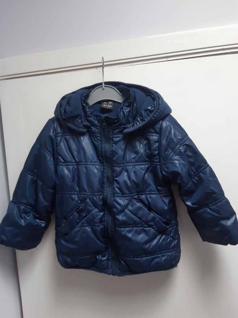 Leuke blauwe warme jas maat 92, Kinderen en Baby's, Kinderkleding | Maat 92, Ophalen, Zo goed als nieuw, Jas